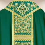 Embroidered chasuble "Brillante-Verde"
