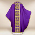 Embroidered chasuble "Brillante-Viola"