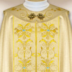 Embroidered cope "La Madonna Del Rosario"