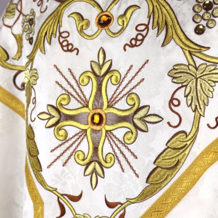 Embroidered Chasuble “Massimo Bianco – Gold”