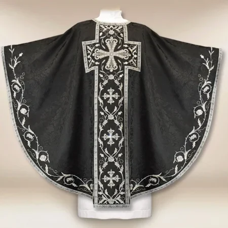 Embroidered chasuble "Massimo-Nero"