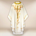 Embroidered chasuble "Mistico"