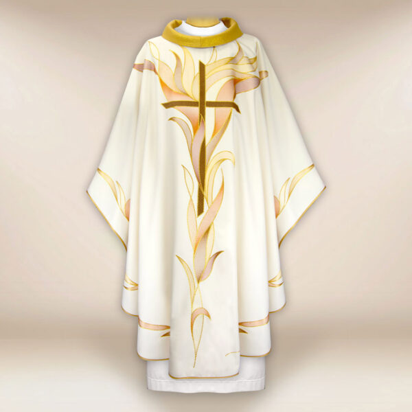 Embroidered chasuble "Mistico"