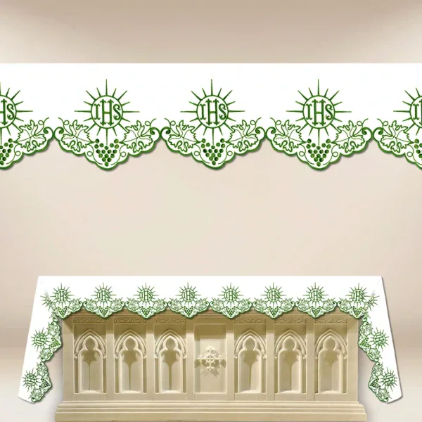 Embroidered tablecloth "Cristiano" Green - any size