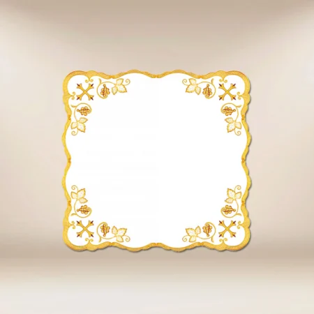 Embroidered napkin "Gold series - Cross" 45x45