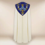 Kapa haftowana “Basilica”