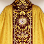 Embroidered Chasuble "Pietre E Oro"