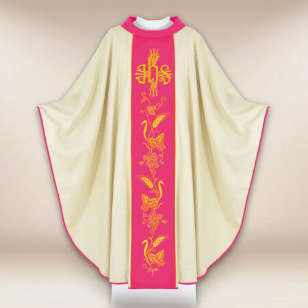 Ornat z haftowanym pasem różowym