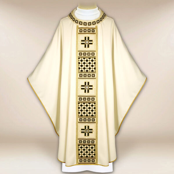 Ecru liturgical chasuble embroidered
