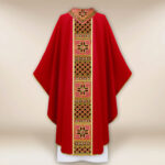 Embroidered Chasuble "Canonico"