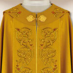 Embroidered altar cloth "Sanctus"