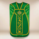 Embroidered Roman chasuble "Dominium"