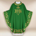 Ornat haftowany „Sacra Flora” zielony