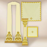 Roman embroidered chasuble "Romano"