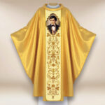 Ornat haftowany z wizerunkiem fotograficznym „Św. Dominik Savio”