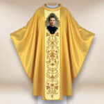 Ornat haftowany z wizerunkiem fotograficznym „Św. Jan Bosco”