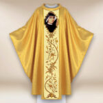 Ornat haftowany z wizerunkiem fotograficznym „Św. Faustyna”