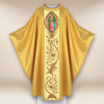 Ornat haftowany z wizerunkiem fotograficznym „Matka Boża z Guadelupe”