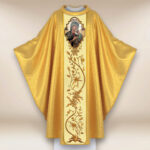 Ornat haftowany z wizerunkiem fotograficznym „Matka Boża Nieustającej Pomocy”