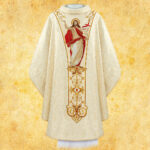 Embroidered chasuble "Jesus Risen" ecru