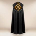 Kapa haftowana “Alfa Omega PX”