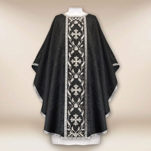 Ornat haftowany “Massimo-Nero”