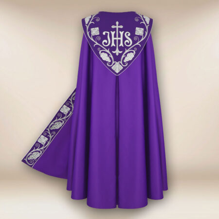 Kapa haftowana “IHS”