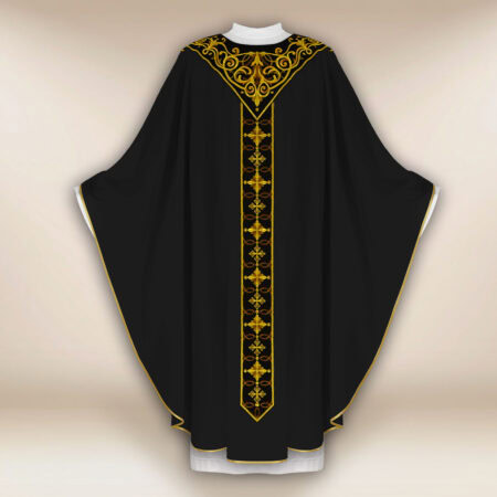 Ornat haftowany czarny