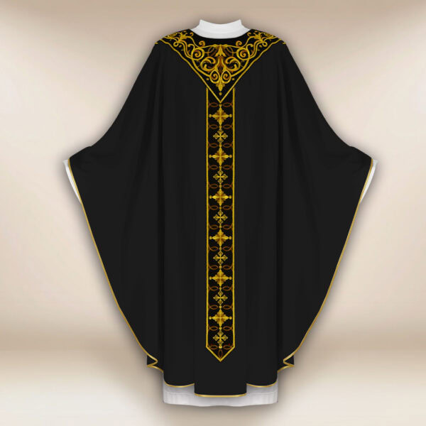 Ornat haftowany czarny