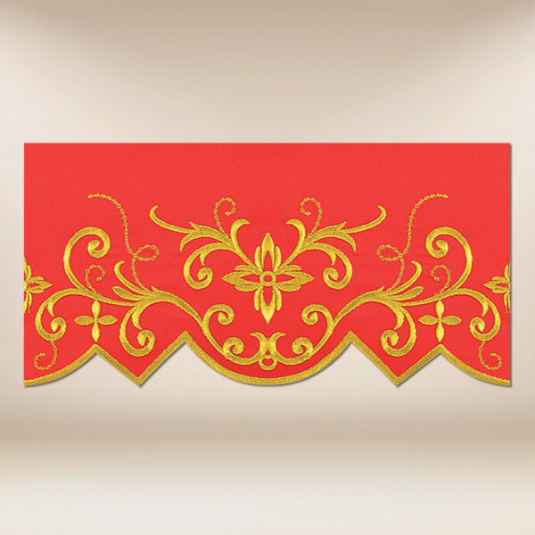 Red embroidered lace 590cm