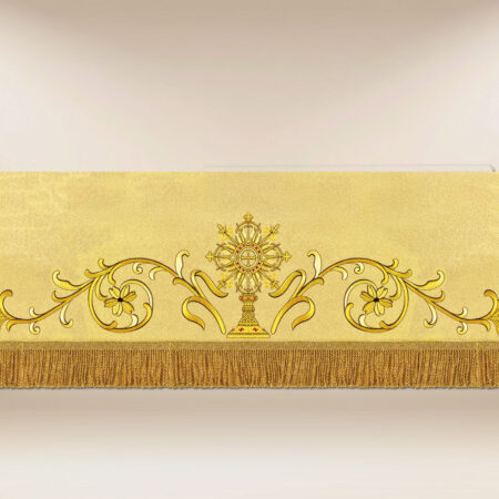 Baldachim haftowany na procesję