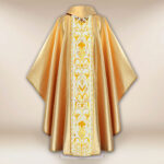 Ornat z haftowanym pasem pluszowym “Kielich”