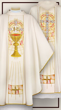 Embroidered chasuble with Eucharistic motif – chalice and host, high-quality liturgical vestment