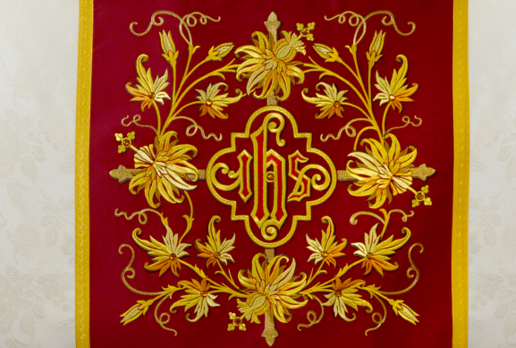 Close-up of central embroidered liturgical motif