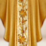 Ornat haftowany „Classico Gold”