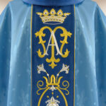 Ornat haftowany „Maria D’oro-blu”