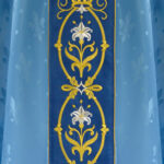 Ornat haftowany „Maria D’oro-blu”