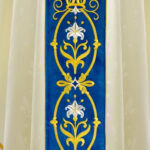 Ornat haftowany “Maria D’Oro-bianco”