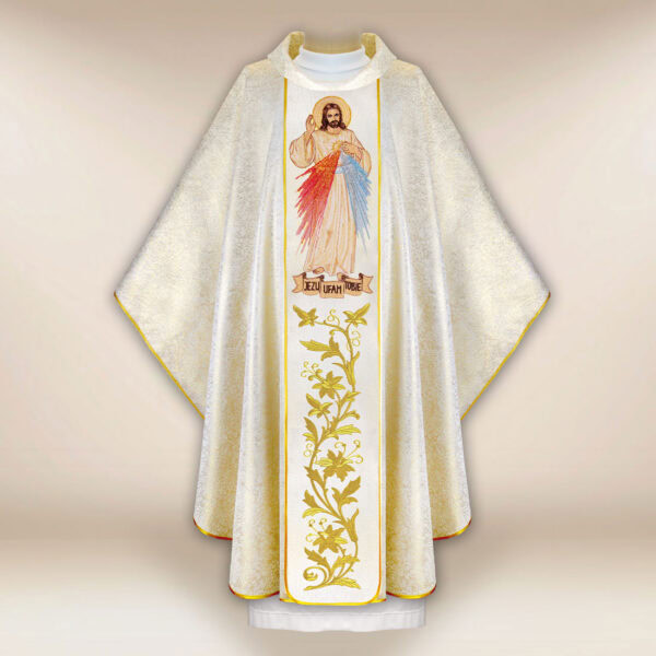 Chasuble with embroidered image Jesus I trust in You