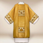 Embroidered dalmatic gold