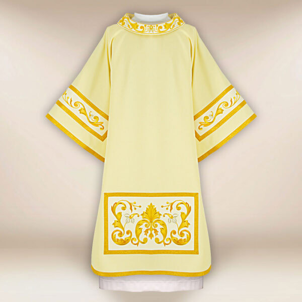 Embroidered dalmatic in ecru