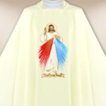 Liturgical chasuble embroidered with the theme of mercy