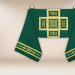 Embroidered shoulder veil "Brillante-Verde"