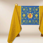 Embroidered shoulder veil "Shells of St. James"