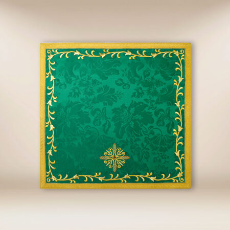 Elegant liturgical chalice veil for a green chalice