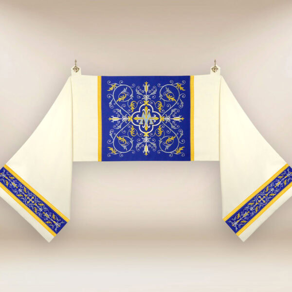 Embroidered shoulder veil "Loreto"