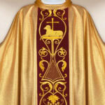 Chasuble with Embroidered Plush Band Lamb
