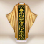 Chasuble with Embroidered Plush Belt Lamb