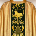 Chasuble with Embroidered Plush Belt Lamb