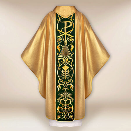 Chasuble with Embroidered Plush Belt Lamb